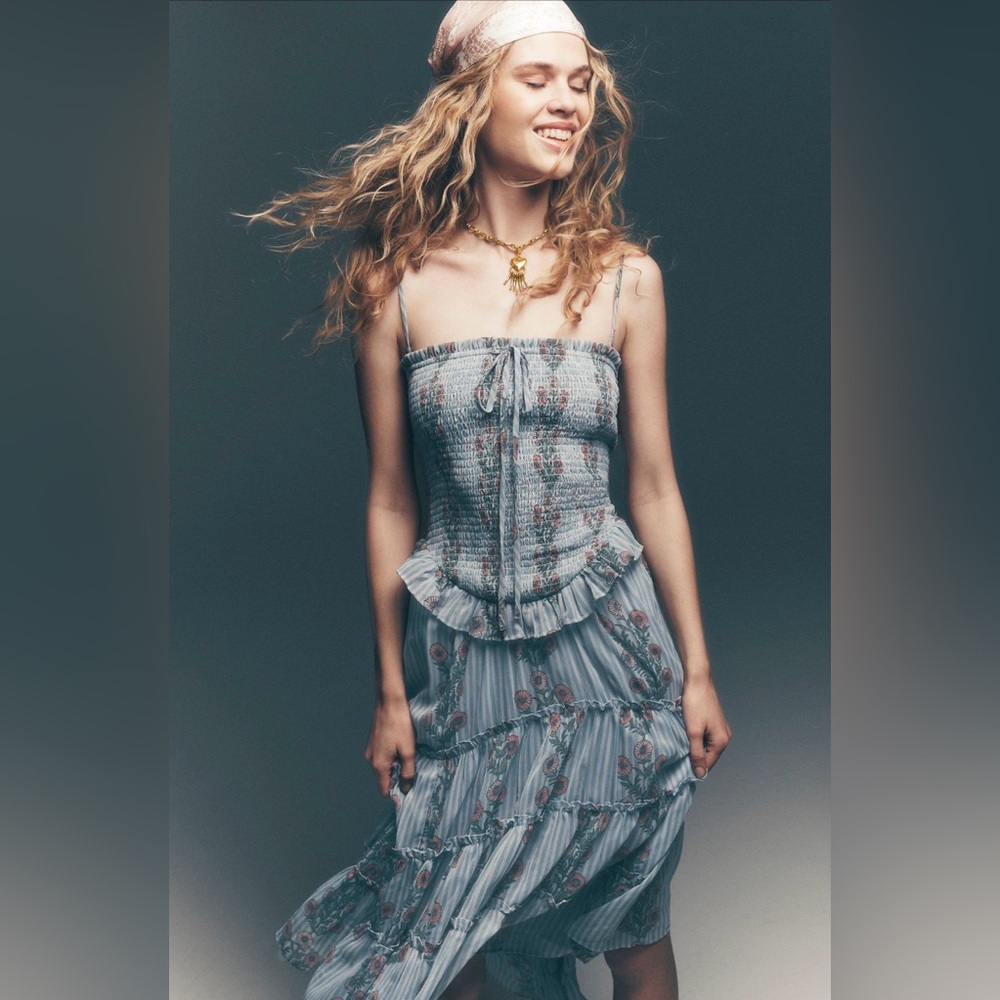 FREE PEOPLE Alejandra Midi Dress Soft Blue Combo Floral Drop waist tiered M - Picture 5 of 16